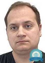 Хирург Неженцев Виталий Дмитриевич