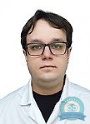 Онколог, дерматоонколог Жихарев Владислав Александрович